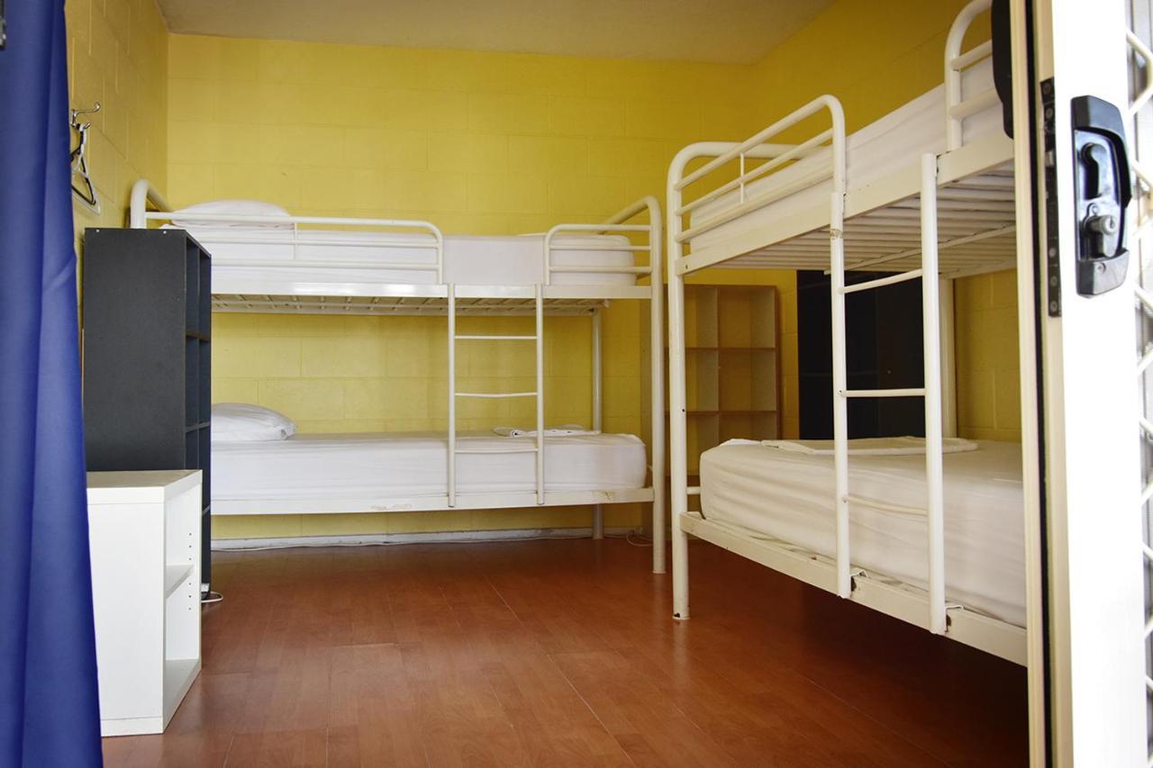 Caloundra Backpackers Hostel Exterior photo